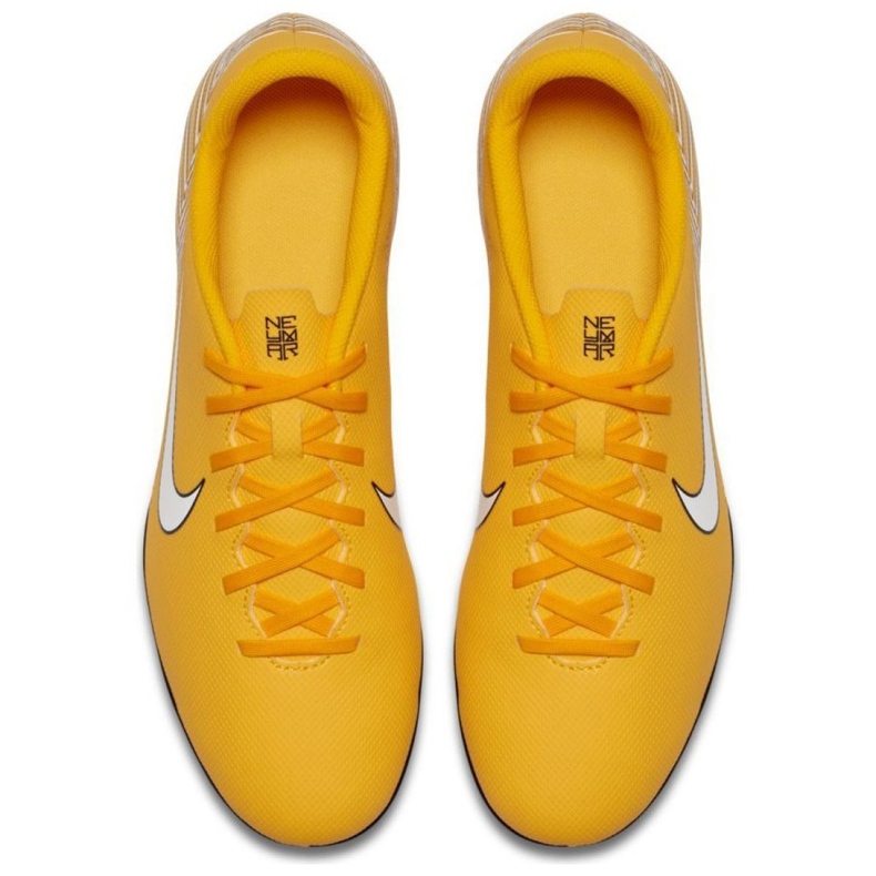 Nike Mercurial Vapor 12 Club Neymar Mg M AO3129-710 focicipő sokszínű sárga 2