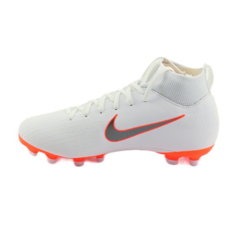 Nike Superfly 6 Academy AH7337-107 futballcipő fehér 2