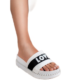 Erynn Szerelem velúr papucs fehér 2