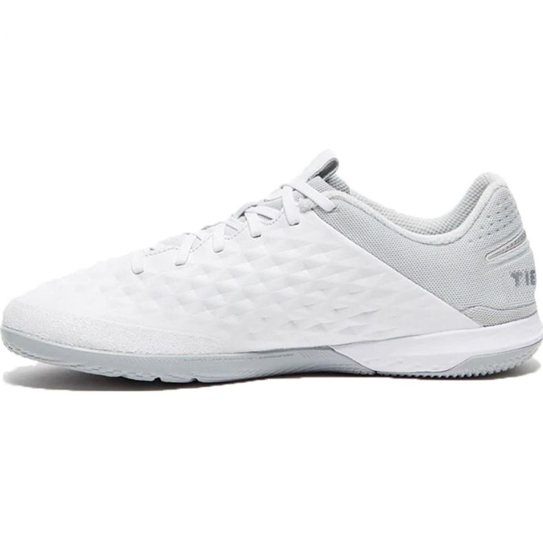 Belső cipő Nike Tiempo React Legend 8 Pro Ic M AT6134-100 fehér fehér 1 Belső cipő Nike Tiempo React Legend 8 Pro Ic M AT6134-100 fehér fehér 1