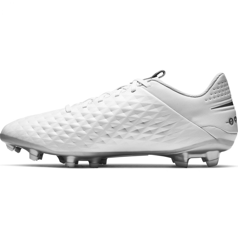 Nike Tiempo Legend 8 Academy FG / MG AT5292 100 futballcipő fehér fehér 2