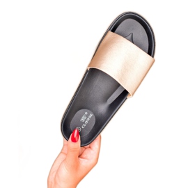 Clowse Arany női papucs aranysárga 2