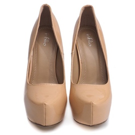 Lakkozott csapok az LE107 bézs platformon 1