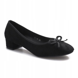 Fekete szivattyúk az Espanola oszlopon 1