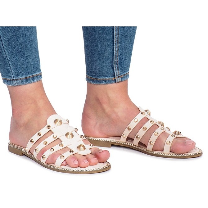 Bézs papucs Rabelle csapokkal 1