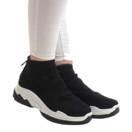 Fekete sportcipők A88-22 2