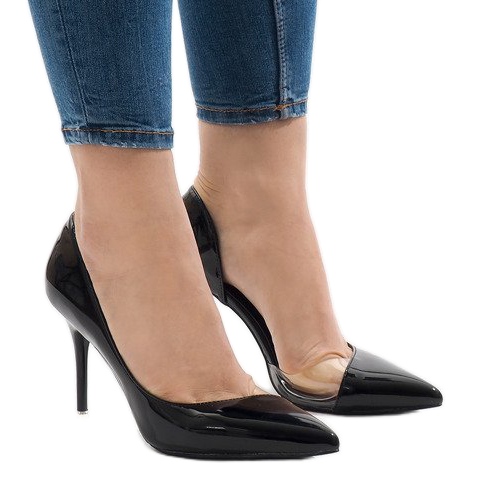 Fekete lakkozott aszimmetrikus sarok GH11541 1