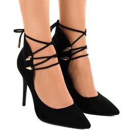 Fekete szivattyúk kötött csapon 6251-P 1