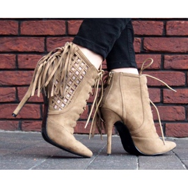 Gazdagon díszített magas szandál 11047 khaki 1