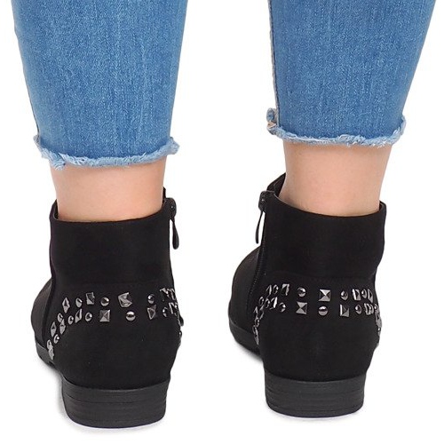 Velúr csizma csapokkal 30696 Fekete 2