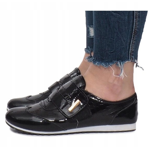 Black Brogues tépőzárral Denise fekete 1 Black Brogues tépőzárral Denise fekete 1