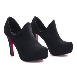 Fekete bokacsizma a Gisèle -től 1