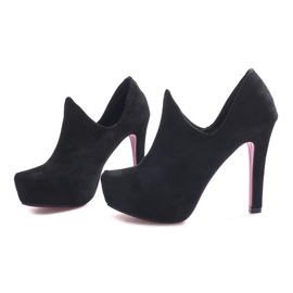 Fekete bokacsizma a Gisèle -től 2