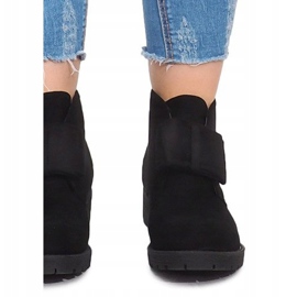 Velúr csizma és íjak FA162 fekete 1