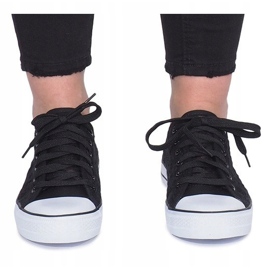 Black Impress áttört cipők fekete 1