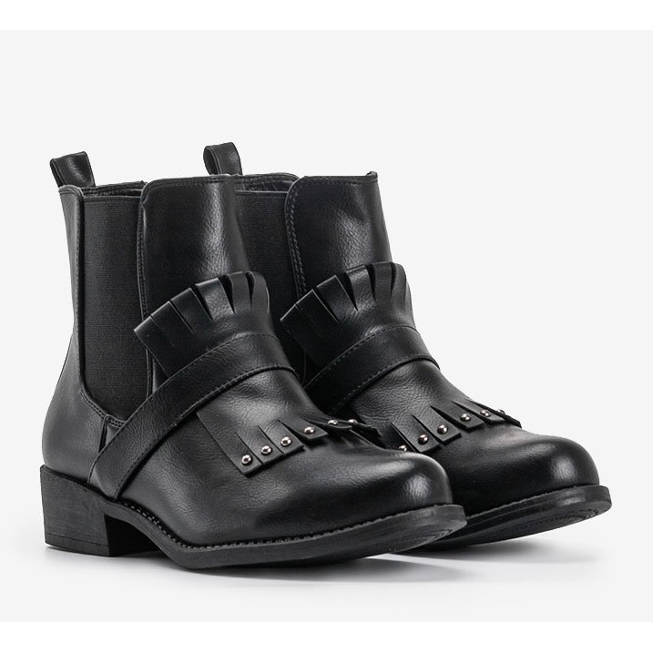 Fekete magassarkú 1812 1