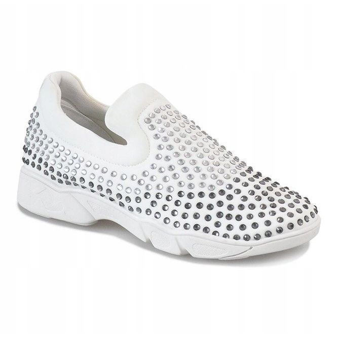 Fehér gyémánttal díszített foltcipő JT12-41 1 Fehér gyémánttal díszített foltcipő JT12-41 1