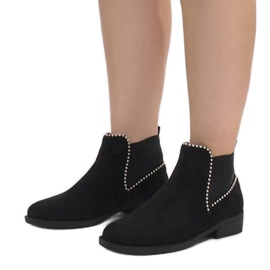 Fekete csizma rugalmas Q-29-el 1