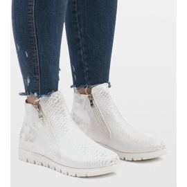 GF-A596 ezüst sportcsizma szürke 1 GF-A596 ezüst sportcsizma szürke 1