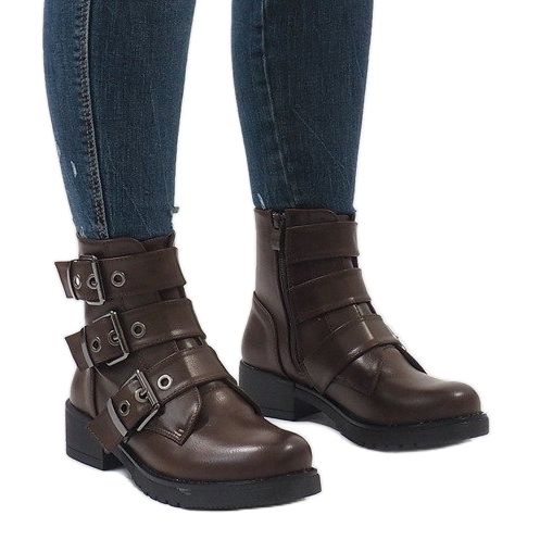 Tevecsizma QTY-002 barna 1