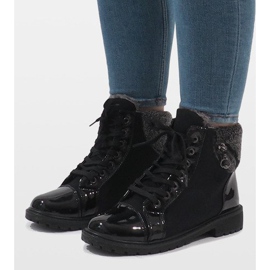 Fekete szigetelésű csizma TL56-1 1