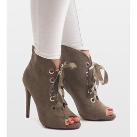 Csizma magas sarkú 680-32 zöld 2