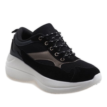 Fekete divatos sportcipő 1862 -ből 1