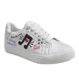 Fehér cipők, G-106 érintéssel 1