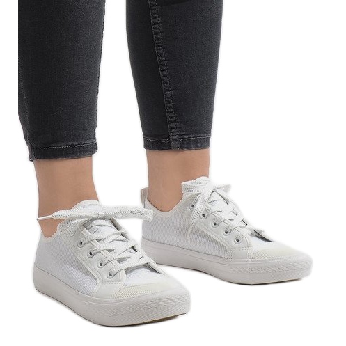 Fehér csillogó cipők BOK-1138 2