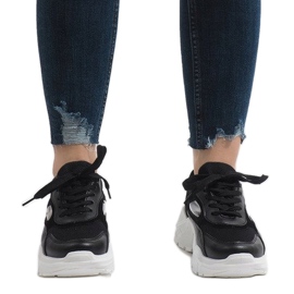 Fekete divatos PP-37 sportcipő 2