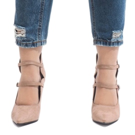 Szivattyúk a 6613-5 csapon bézs 2 Szivattyúk a 6613-5 csapon bézs 2