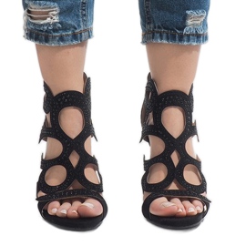 Fekete nyitott csizma magas sarkú HF1436-20 2