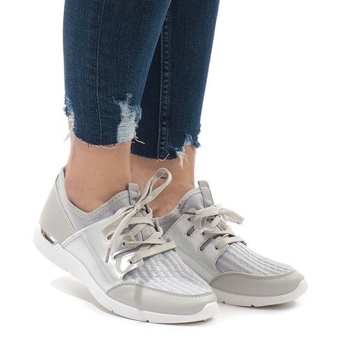 Szürke divatos sportcipő A281 2