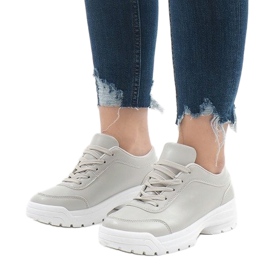 Szürke sportcipő 6255 1