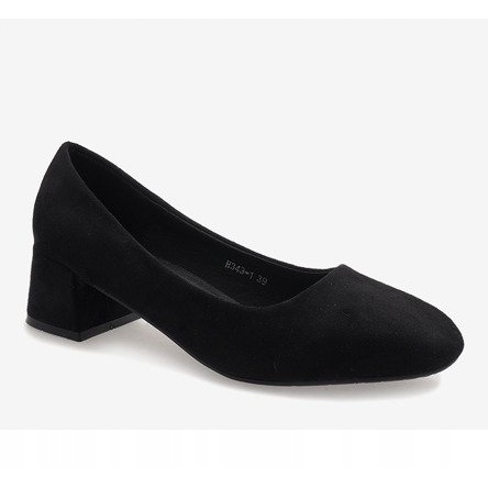 Fekete velúr szivattyúk a H343-1 oszlopon 1