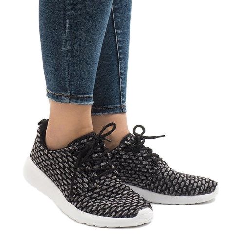 Fekete sportcipő 619 1