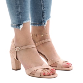 Rózsaszín magas sarkú szandál FH39002 1