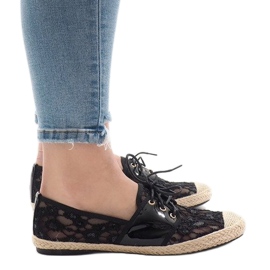 Fekete áttört jazz cipő YW-888 1