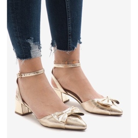 Arany sarkú szandál 1702-2 aranysárga 1