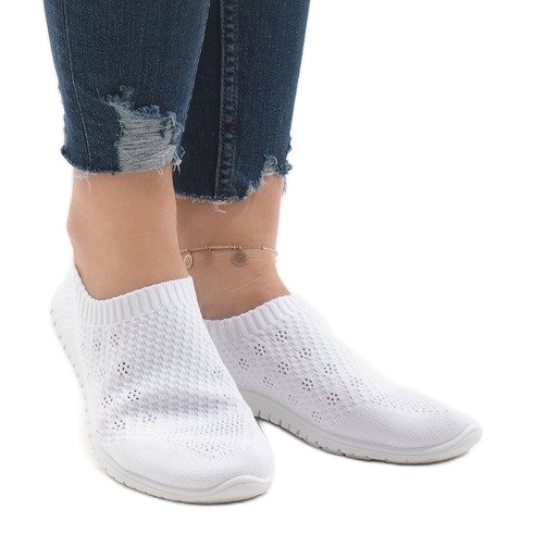 Fehér sportcipő B111-13 2