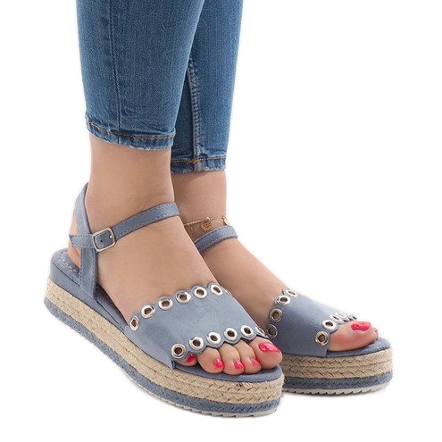 Kék szandál a 99-46 platformon 2