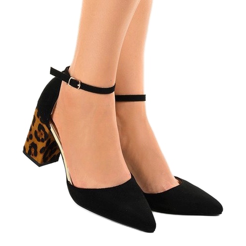 Fekete velúr magas sarkú cipő FR276 barna 1