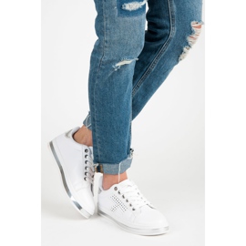 Fehér tornacipő Hologrammal 2