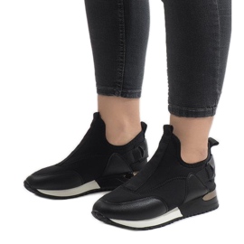 Fekete cipők Lycra R-403-ból fehér 1