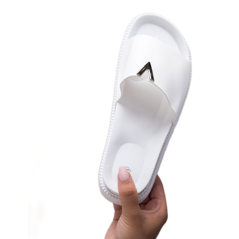 SHELOVET Papucs a platformon fehér 2