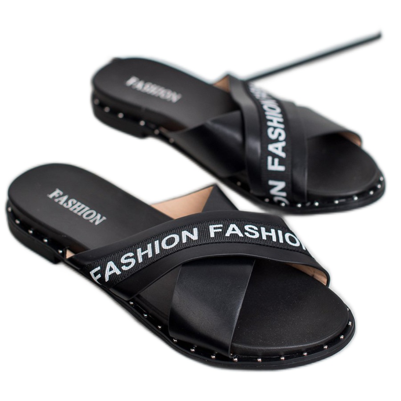 SHELOVET Fekete divatpapucs 1