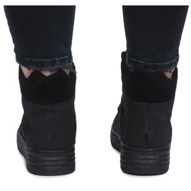 Fekete cipők a Paule -tól 1 Fekete cipők a Paule -tól 1