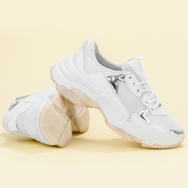 Small Swan Alkalmi cipők fehér 1 Small Swan Alkalmi cipők fehér 1