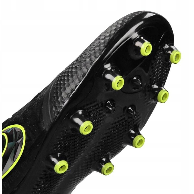 Nike Phantom Vnm Elite AG-Pro M AO0576-007 futballcipő fekete fekete 1