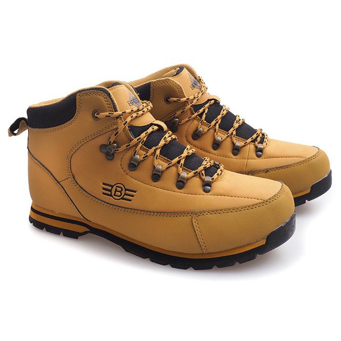 Szigetelt trek Timbery 6771 Camel barna 1